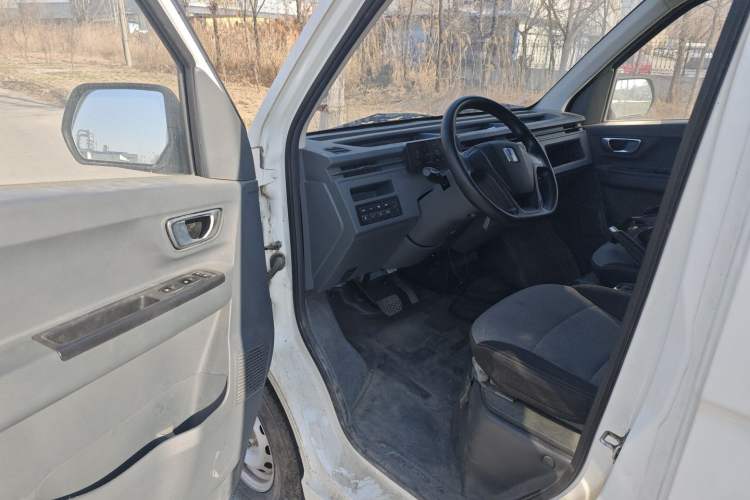 Used Farizon Xingxiang V 2022 Star Enjoy V5E Value Edition Short Wheelbase Guoxuan 38.7 kWh Interior 3