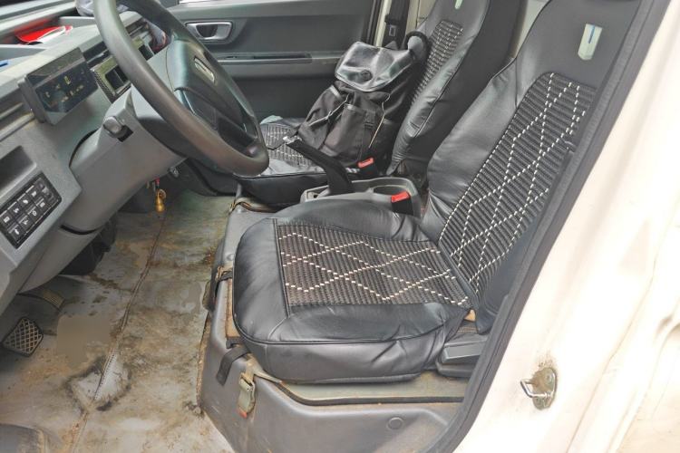 Used Farizon Xingxiang V 2022 Star Enjoy V6E Long Wheelbase Ningde 38.64 kWh Left Front Seat