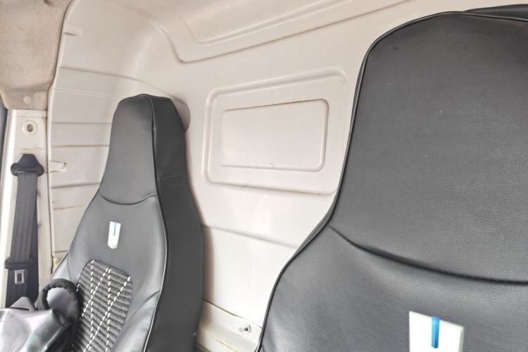Used Farizon Xingxiang V 2022 Star Enjoy V6E Long Wheelbase Ningde 38.64 kWh Left Rear Seat