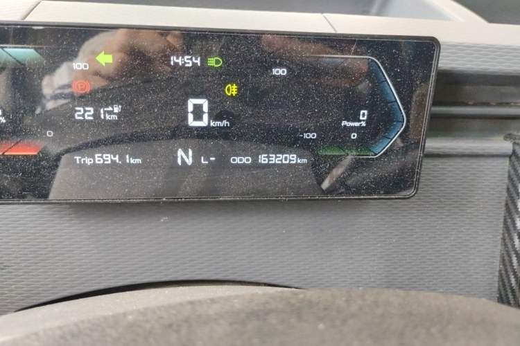 Used Farizon Xingxiang V 2022 Star Enjoy V6E Long Wheelbase Ningde 41.86 kWh Odometer Close Up