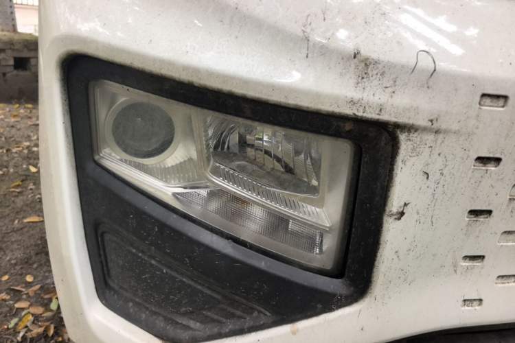 Used Farizon Xingxiang V 2022 Star Enjoy V6E Deluxe Edition Long Wheelbase CAS 38.64 kWh Right Front Headlight