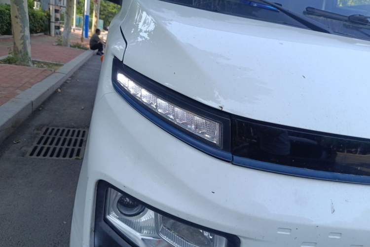 Used Farizon Xingxiang V 2022 Star Enjoy V5E Deluxe Edition Short Wheelbase Guoxuan 38.7 kWh Right Front Headlight