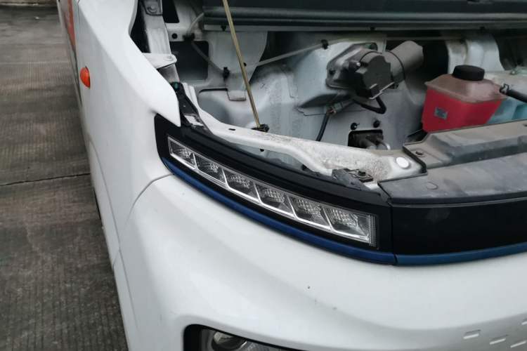 Used Farizon Xingxiang V 2022 Star Enjoy V6E Long Wheelbase Ningde 41.86 kWh Right Front Headlight