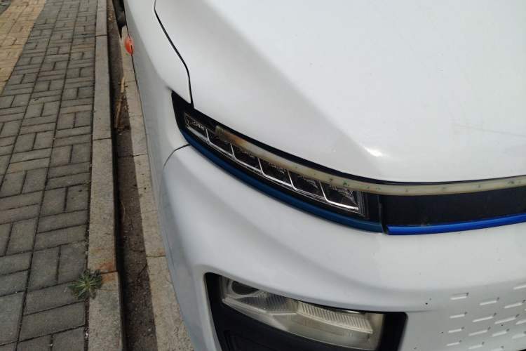 Used Farizon Xingxiang V 2022 Star Enjoy V6E Long Wheelbase Ningde 38.64 kWh Right Front Headlight