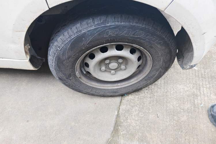 Used Farizon Xingxiang V 2022 Star Enjoy V6E Long Wheelbase Ningde 38.64 kWh Right Front Wheel Hub