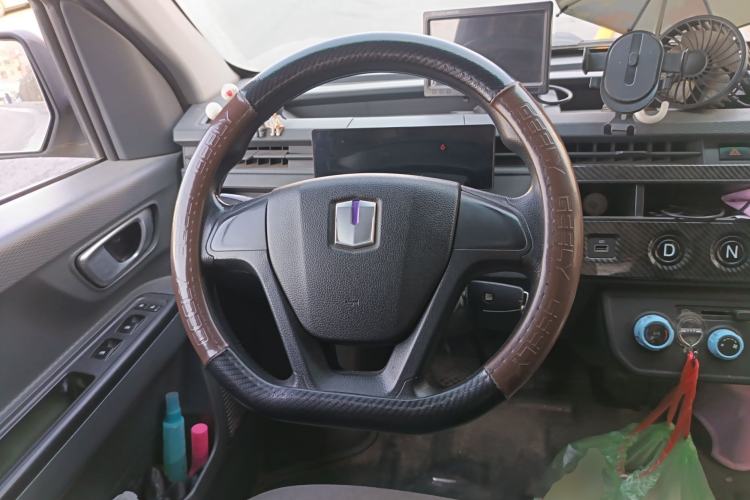 Used Farizon Xingxiang V 2022 Star Enjoy V5E Short Wheelbase CAS 38.64 kWh Steering Wheel