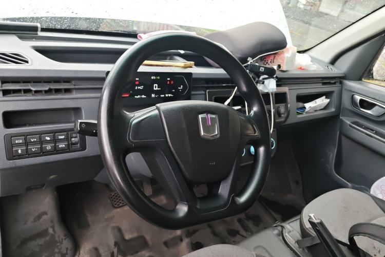 Used Farizon Xingxiang V 2022 Xingxiang V6E Long Wheelbase Guoxuan 41.93 kWh Steering Wheel