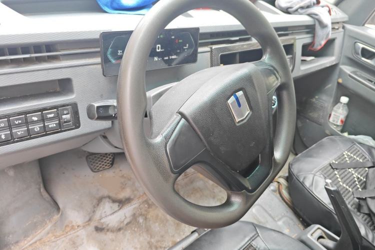 Used Farizon Xingxiang V 2022 Star Enjoy V6E Long Wheelbase Ningde 38.64 kWh Steering Wheel