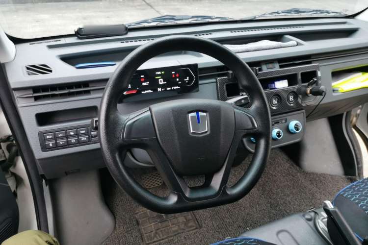 Used Farizon Xingxiang V 2022 Star Enjoy V6E Long Wheelbase Ningde 41.86 kWh Steering Wheel