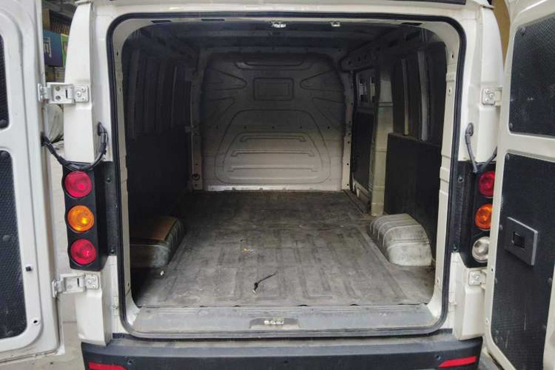 Used Farizon Xingxiang V 2022 Star Enjoy V5E Value Edition Short Wheelbase Guoxuan 38.7 kWh Trunk