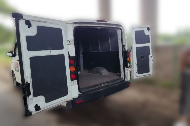 Used Farizon Xingxiang V 2022 Star Enjoy V6E Long Wheelbase Guoxuan 38.7 kWh Trunk