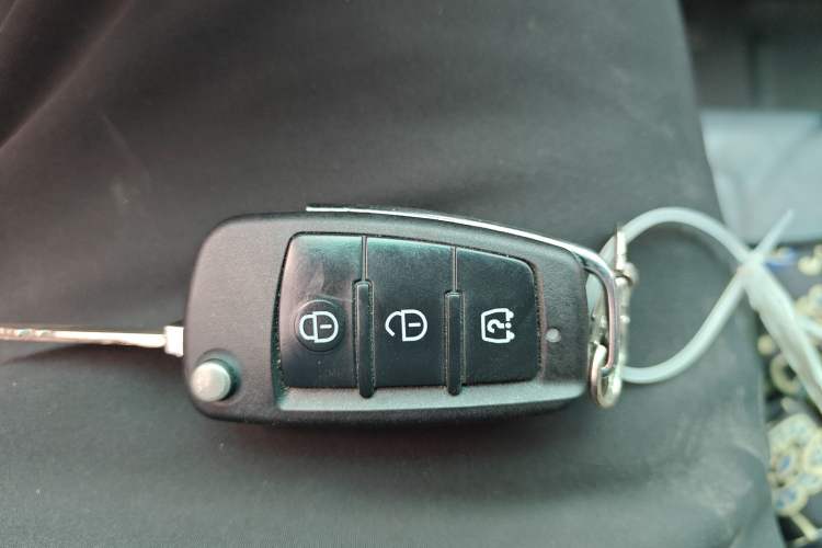 Used Farizon Xingxiang V 2022 Star Enjoy V6E Long Wheelbase Ningde 41.86 kWh Vehicle Key