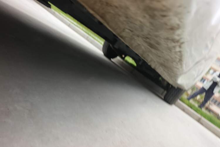 Used Farizon Xingxiang V  Chassis Front Left
