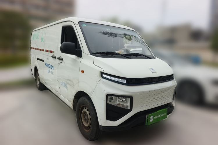 Used Farizon Xingxiang V  Front Right 45 Deg