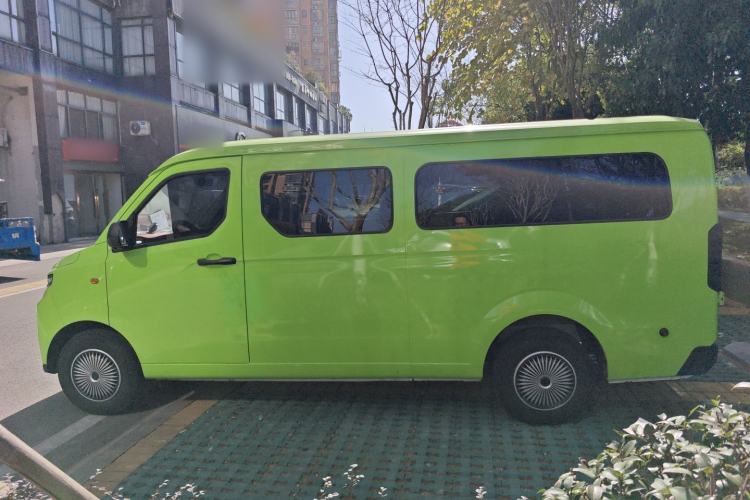 Used Farizon Xingxiang V 2023 V6E Ningde Times 38.64 kWh Deluxe Edition Left Side