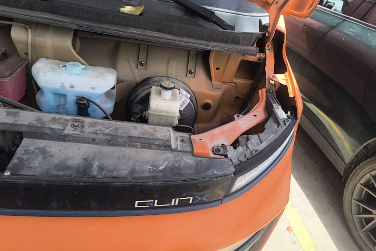 Used Farizon Xingxiang V 2023 V6E Guoxuan Hi-Tech 38.7 kWh Value Edition Engine Bay Left