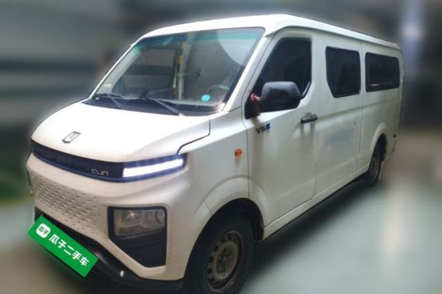Used Farizon Xingxiang V 2023 V6E Guoxuan 41.93 kWh Feature Edition JHC6480BEV51