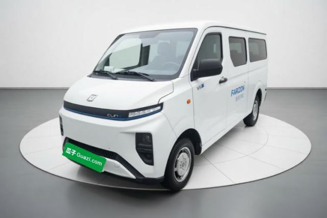 Farizon Xingxiang V 2023 V6E Guoxuan 41.93 kWh Feature Edition JHC6480BEV51 с пробегом
