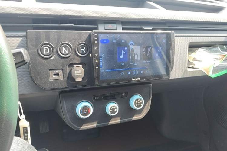 Used Farizon Xingxiang V 2023 V6E Guoxuan Hi-Tech 41.93 kWh Value Edition Audio And AC Panel