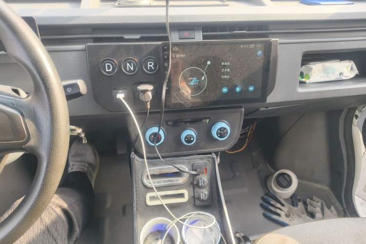 Used Farizon Xingxiang V 2023 V6E Guoxuan Hi-Tech 38.7 kWh Value Edition Audio And AC Panel