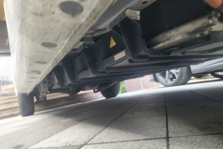 Used Farizon Xingxiang V 2023 V6E Guoxuan Hi-Tech 38.7 kWh Value Edition Chassis Front Right