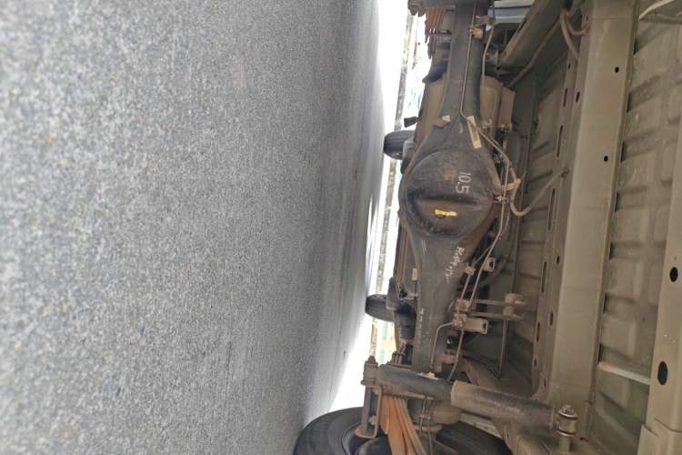 Used Farizon Xingxiang V 2023 V5E AVIC Lithium Battery 38.64kWh Value Edition Chassis Rear
