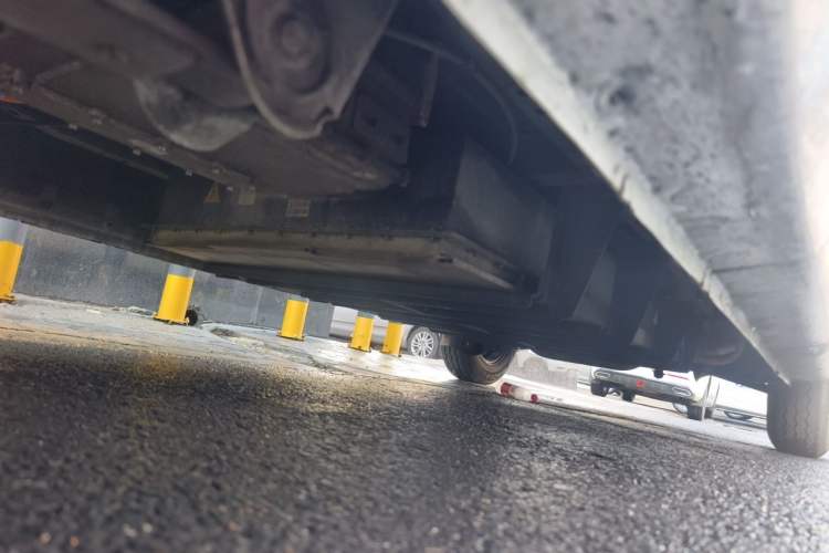 Used Farizon Xingxiang V 2023 V6E PLUS Guoxuan High-Tech 41.93 kWh Value Edition Chassis Rear Right