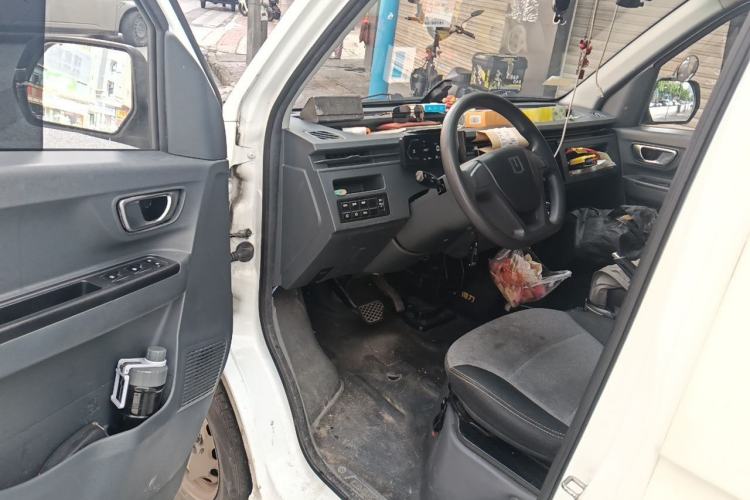 Used Farizon Xingxiang V 2023 V6E Guoxuan 41.93 kWh Feature Edition JHC6480BEV51 Driver Seat