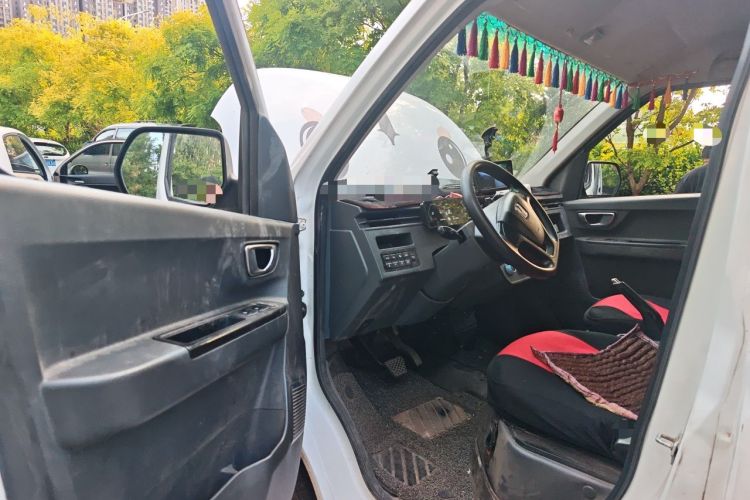 Used Farizon Xingxiang V 2023 V5E Guoxuan High-Tech 38.7 kWh Value Edition Driver Seat