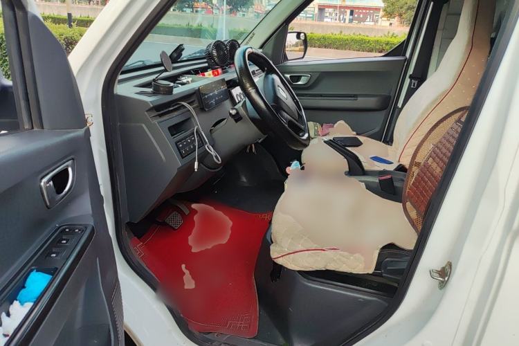 Used Farizon Xingxiang V 2023 V6E Ningde Times 38.64 kWh Value Edition Driver Seat