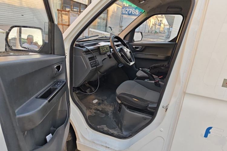 Used Farizon Xingxiang V 2023 V6E PLUS Evey Lithium Energy 41.86kWh Value Edition Driver Seat