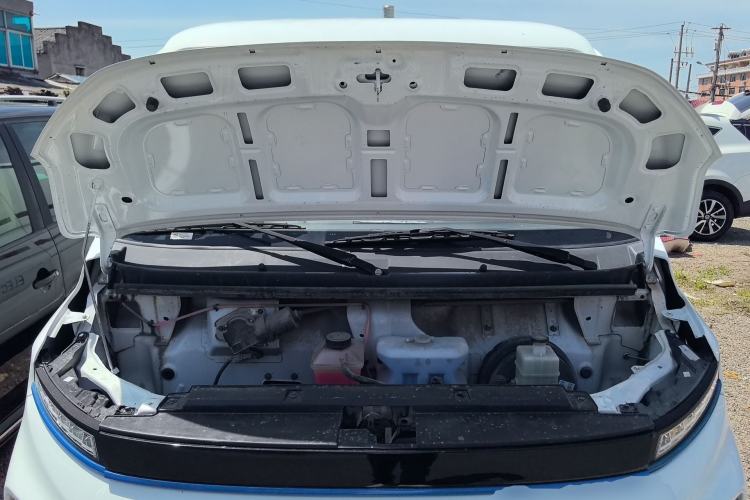 Used Farizon Xingxiang V 2023 V5E Guoxuan High-Tech 38.7 kWh Value Edition Engine Bay