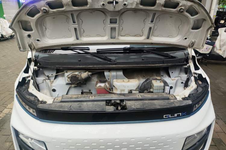 Used Farizon Xingxiang V 2023 V5E Guoxuan High-Tech 38.7 kWh Value Edition Engine Bay