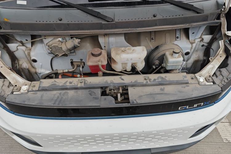 Used Farizon Xingxiang V 2023 V6E Zhonghang Lithium Battery 38.64kWh Value Edition Engine Bay