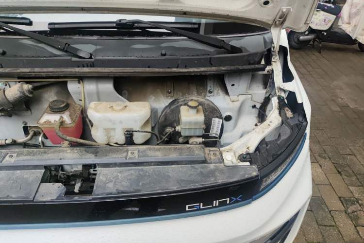 Used Farizon Xingxiang V 2023 V5E Guoxuan High-Tech 38.7 kWh Value Edition Engine Bay Left