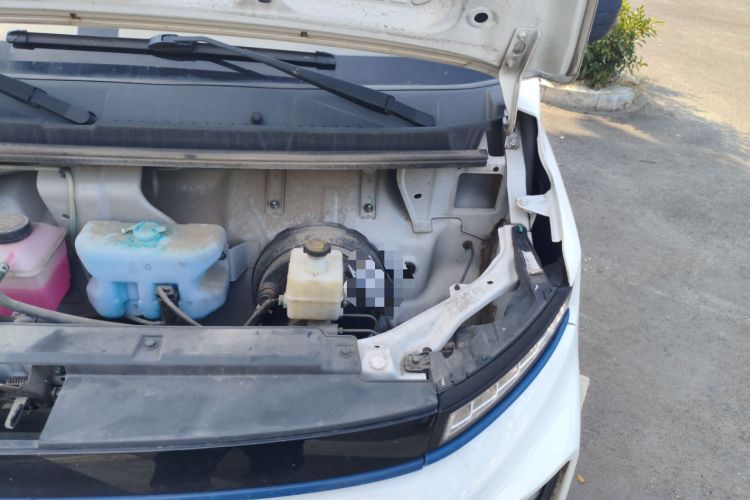 Used Farizon Xingxiang V 2023 V6E Ningde Times 41.86kWh Value Edition Engine Bay Left