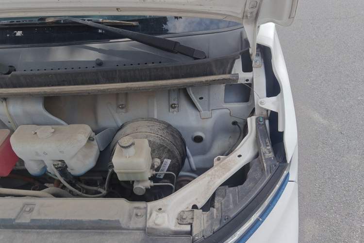 Used Farizon Xingxiang V 2023 V6E Guoxuan Hi-Tech 38.7 kWh Value Edition Engine Bay Left