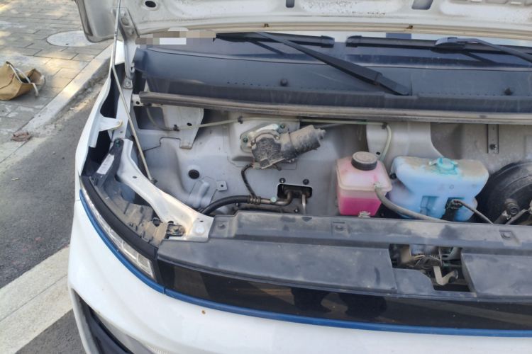 Used Farizon Xingxiang V 2023 V6E Ningde Times 41.86kWh Value Edition Engine Bay Right