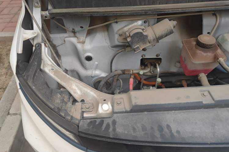 Used Farizon Xingxiang V 2023 V6E Guoxuan Hi-Tech 41.93 kWh Value Edition Engine Bay Right