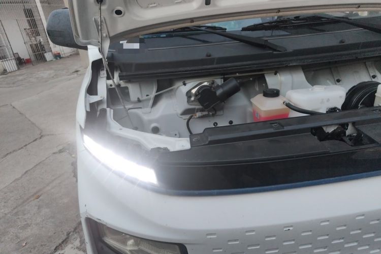 Used Farizon Xingxiang V 2023 V6E Ningde Times 41.86kWh Value Edition Engine Bay Right