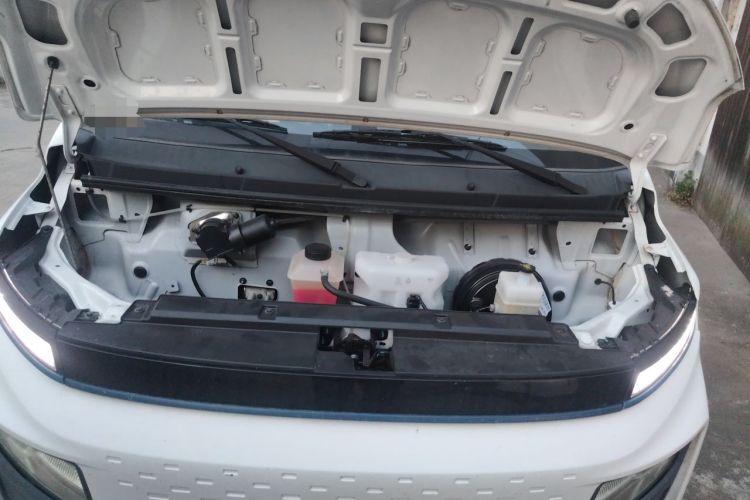 Used Farizon Xingxiang V 2023 V6E Ningde Times 41.86kWh Value Edition Engine Bay