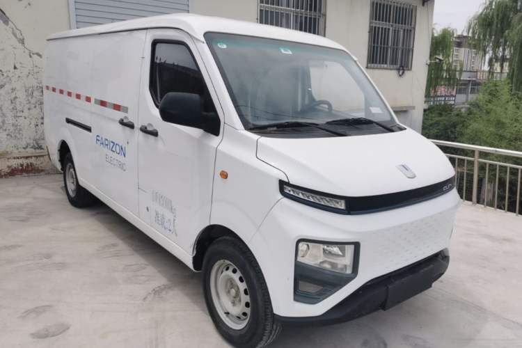 Used Farizon Xingxiang V 2023 V6E Zhonghang Lithium Battery 38.64kWh Value Edition Exterior 1