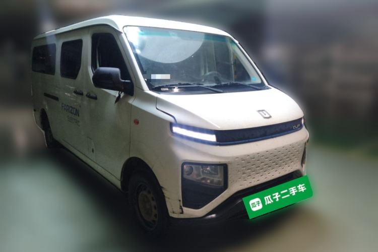 Used Farizon Xingxiang V 2023 V6E Guoxuan 41.93 kWh Feature Edition JHC6480BEV51 Exterior 2