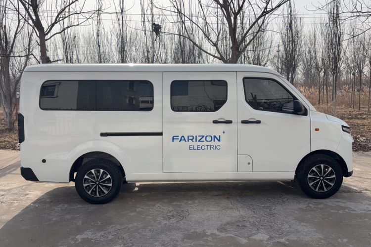 Used Farizon Xingxiang V 2023 V6E Guoxuan Hi-Tech 41.93 kWh Value Edition Exterior 2