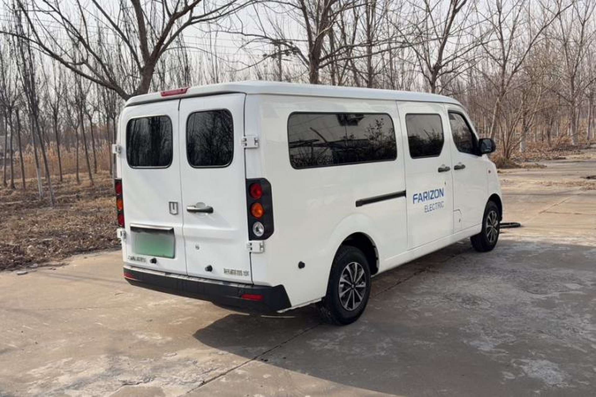 Used Farizon Xingxiang V 2023 V6E Guoxuan Hi-Tech 41.93 kWh Value Edition Exterior 4
