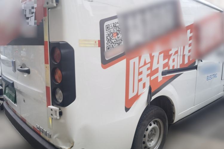 Used Farizon Xingxiang V 2023 V6E Ningde Times 38.64 kWh Value Edition Exterior 5