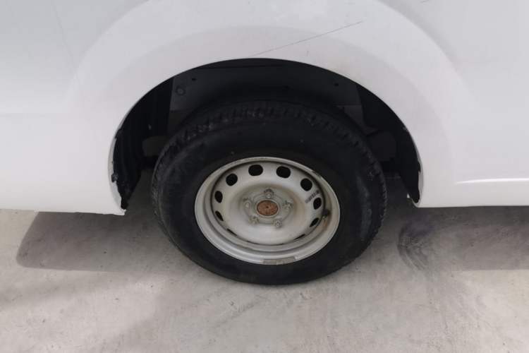 Used Farizon Xingxiang V 2023 V6E Zhonghang Lithium Battery 38.64kWh Value Edition Exterior 5
