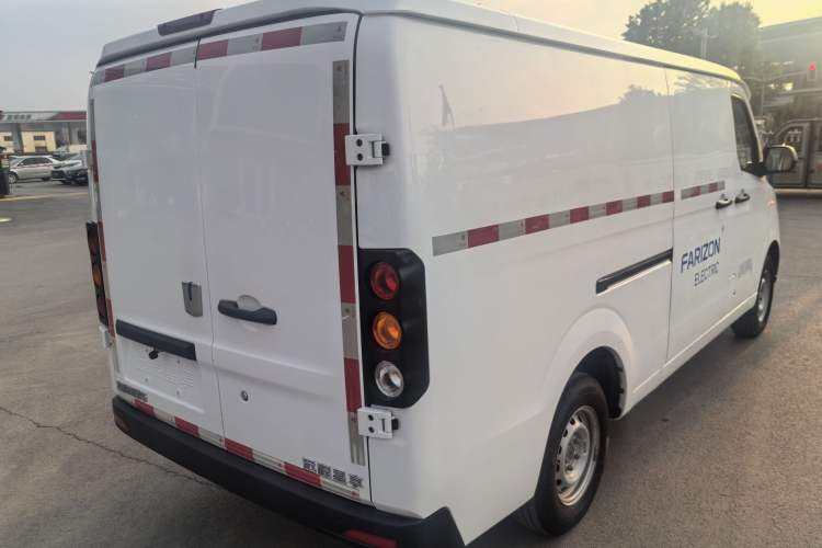 Used Farizon Xingxiang V 2023 V6E Ningde Times 38.64 kWh Value Edition Exterior 6