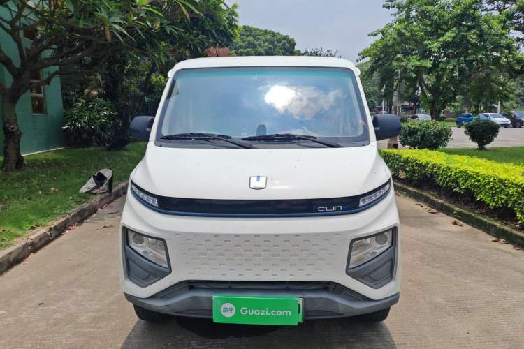 Used Farizon Xingxiang V 2023 V5E AVIC Lithium Battery 38.64kWh Value Edition Front
