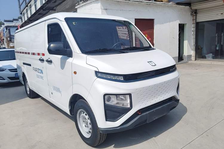 Used Farizon Xingxiang V 2023 V6E Guoxuan Hi-Tech 41.93 kWh Value Edition Front Right 45 Deg
